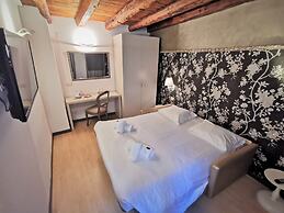 Rio Hotel