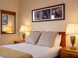 The Grant Arms Hotel