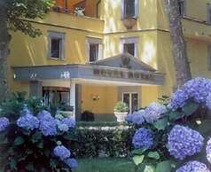 Hotel Royal