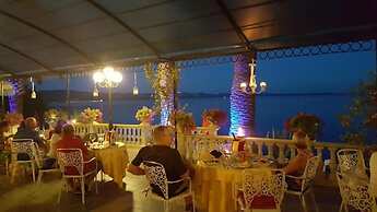 Hotel Royal