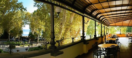 Hotel Royal