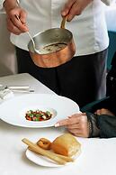 ABANO GRAND HOTEL – Lifestyle Spa & Fine Dining