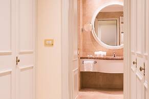 ABANO GRAND HOTEL – Lifestyle Spa & Fine Dining
