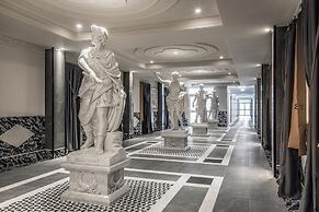 ABANO GRAND HOTEL – Lifestyle Spa & Fine Dining