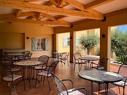 Hotel Marc Hely