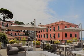 Doria Hotel