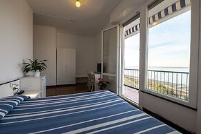 Real Park Hotel