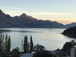 Earnslaw Lodge