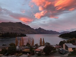 Earnslaw Lodge