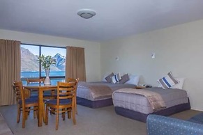Earnslaw Lodge