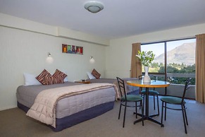 Earnslaw Lodge