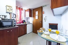 Irida Resort