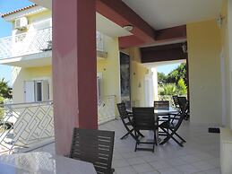 Irida Resort