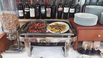 Irida Resort