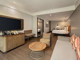 Pullman Bali Legian Beach