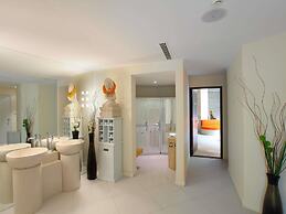 Pullman Bali Legian Beach