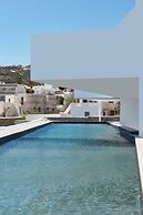 Kosmoplaz Beach Hotel