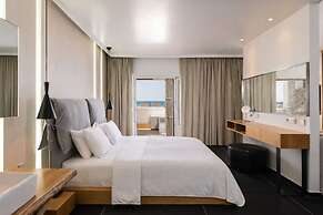 Kosmoplaz Beach Hotel