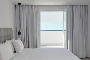 Kosmoplaz Beach Hotel