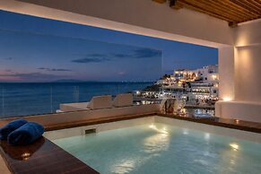 Kosmoplaz Beach Hotel