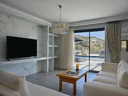 Kosmoplaz Beach Hotel