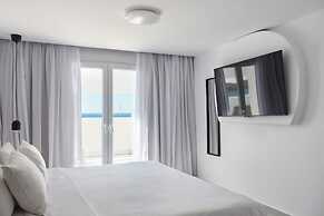 Kosmoplaz Beach Hotel