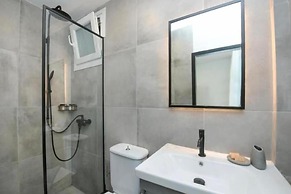 Kosmoplaz Beach Hotel