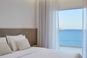 Kosmoplaz Beach Hotel