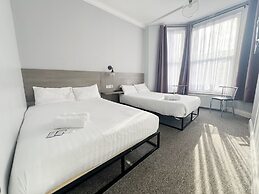 Plaza Hotel Hammersmith