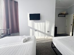 Plaza Hotel Hammersmith