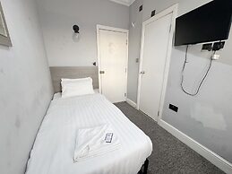 Plaza Hotel Hammersmith