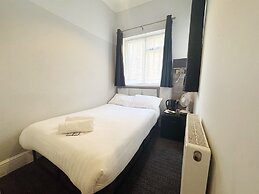 Plaza Hotel Hammersmith