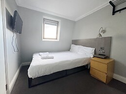 Plaza Hotel Hammersmith