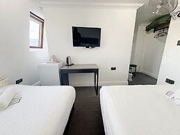 Plaza Hotel Hammersmith
