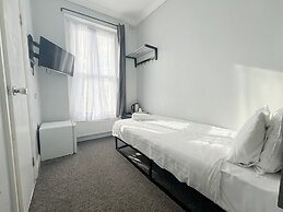 Plaza Hotel Hammersmith