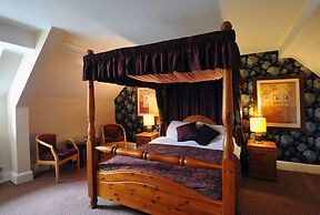 The Royal George Birdlip by Greene King Inns