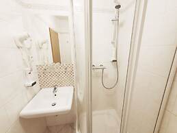 Hotel Relax Inn