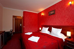 Hotel Relax Inn