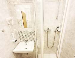 Hotel Relax Inn