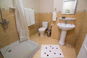 Mutrah Hotel