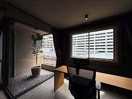 Centric Place Hotel
