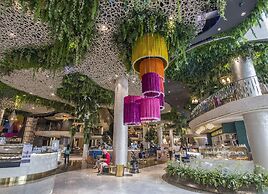 Chatrium Hotel Riverside Bangkok