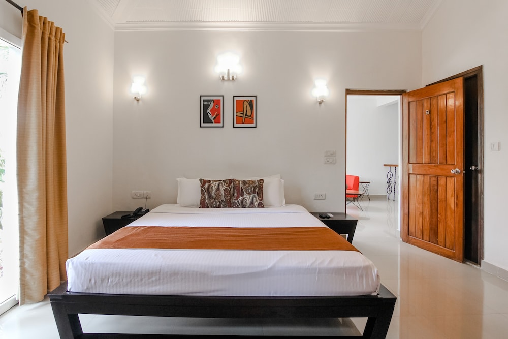 Aguada Anchorage - The Villa Resort