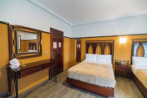 Hotel Alcazar