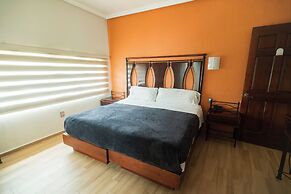 Hotel Alcazar