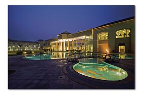 The Cabbana Resort & Spa