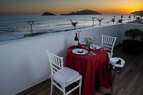 Coral Island Hotel