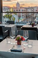 Twentyone Hotel