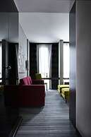 Twentyone Hotel