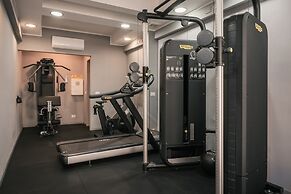 Twentyone Hotel